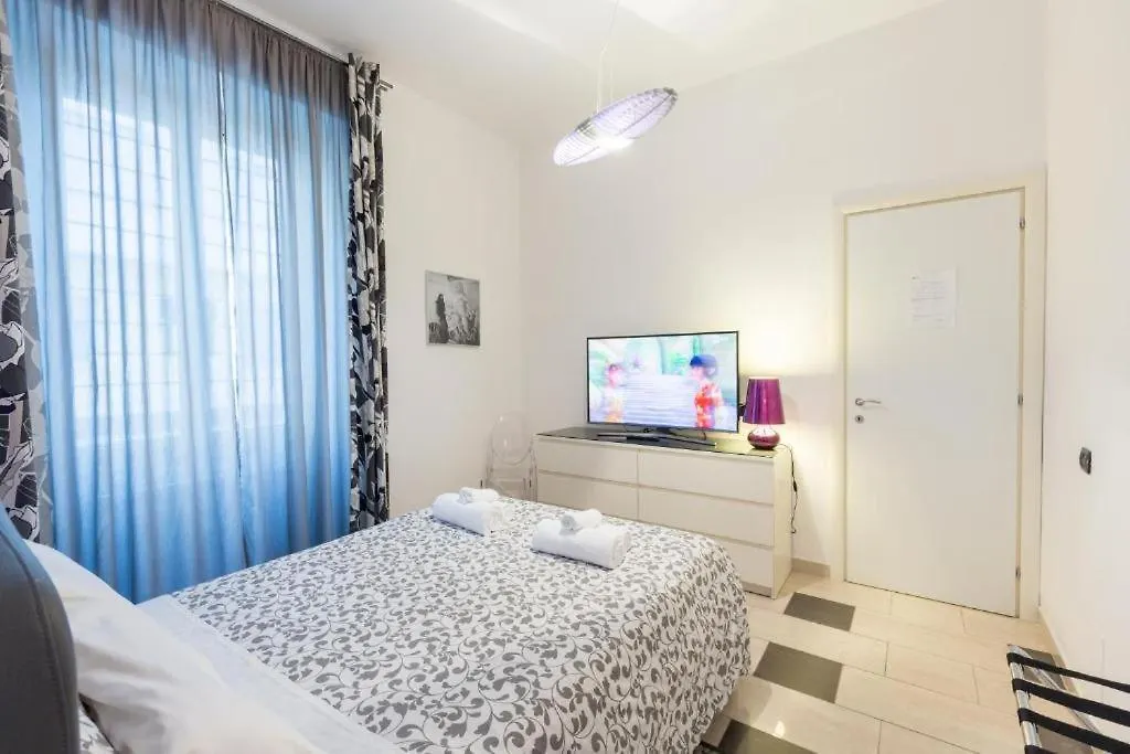 *** Bed & Breakfast Bed and Breakfast New Liberty In Roma Italia