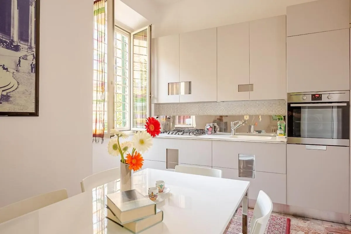 Bed & Breakfast Bed and Breakfast New Liberty In Roma