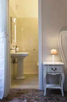 Bed and Breakfast New Liberty In Roma Bed & Breakfast